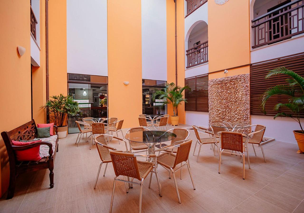 Hotel Eco Atlântico Praia do Forte Esterno foto